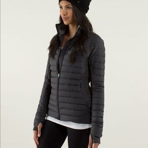lululemon Fluff Off puffer jacket - 6 - black